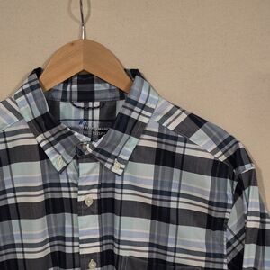 Vineyard Vines OTG Performance Button Down L
